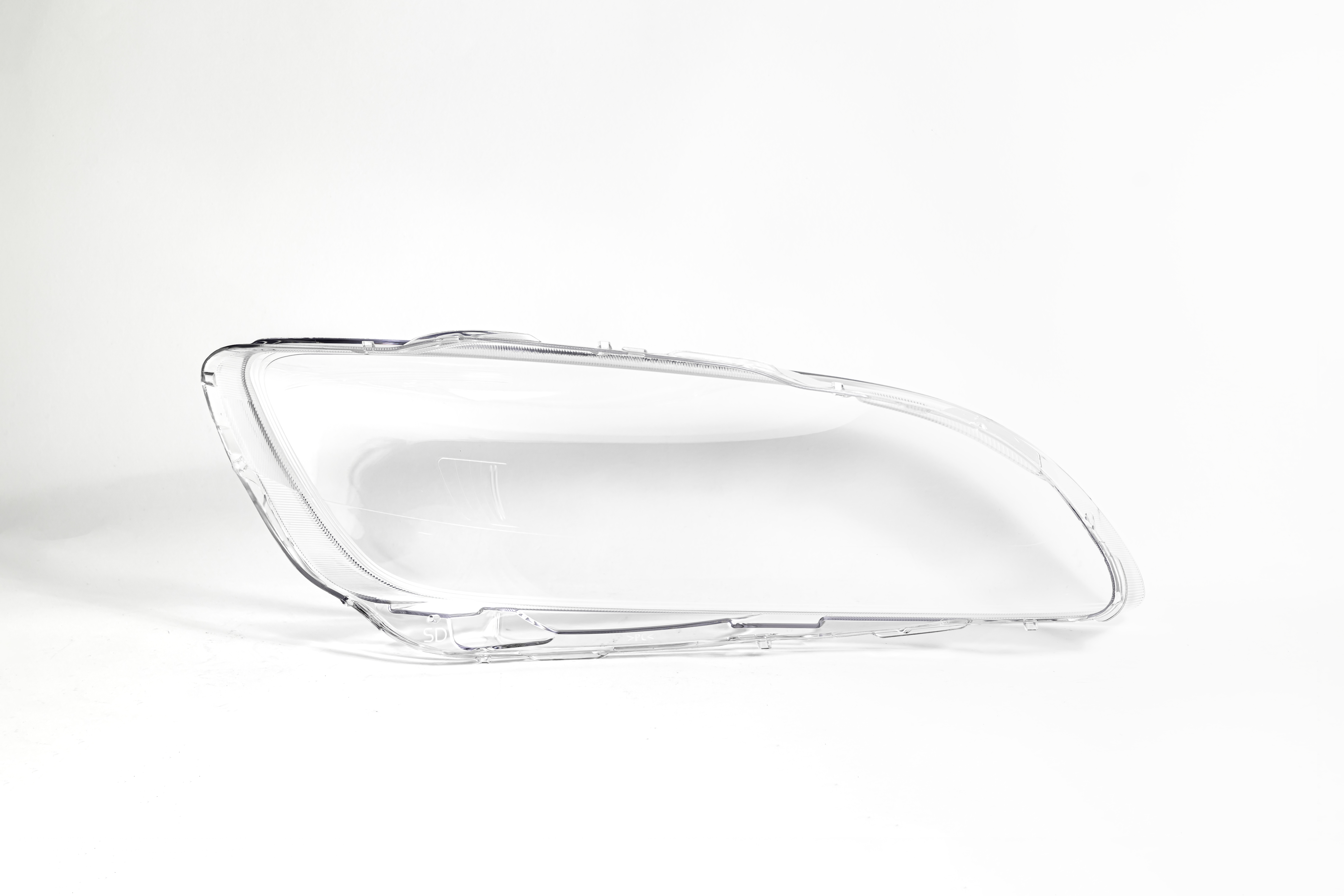 Volvo S60 2013–2018 Dešinės Pusės Žibinto Stiklas - Image 4